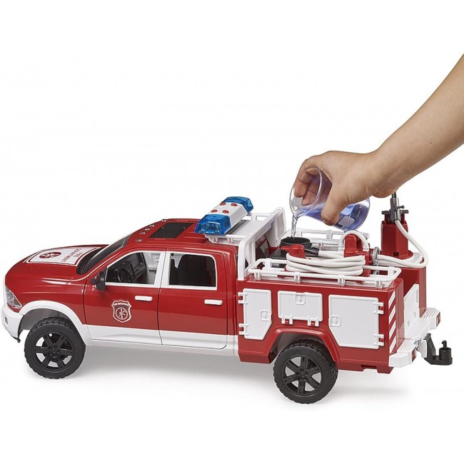 Pick-up dei vigili del fuoco - Bruder